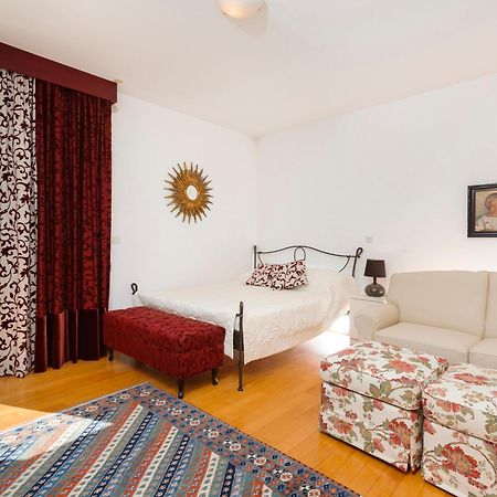 Apartment Oliva Allegra Split Eksteriør billede